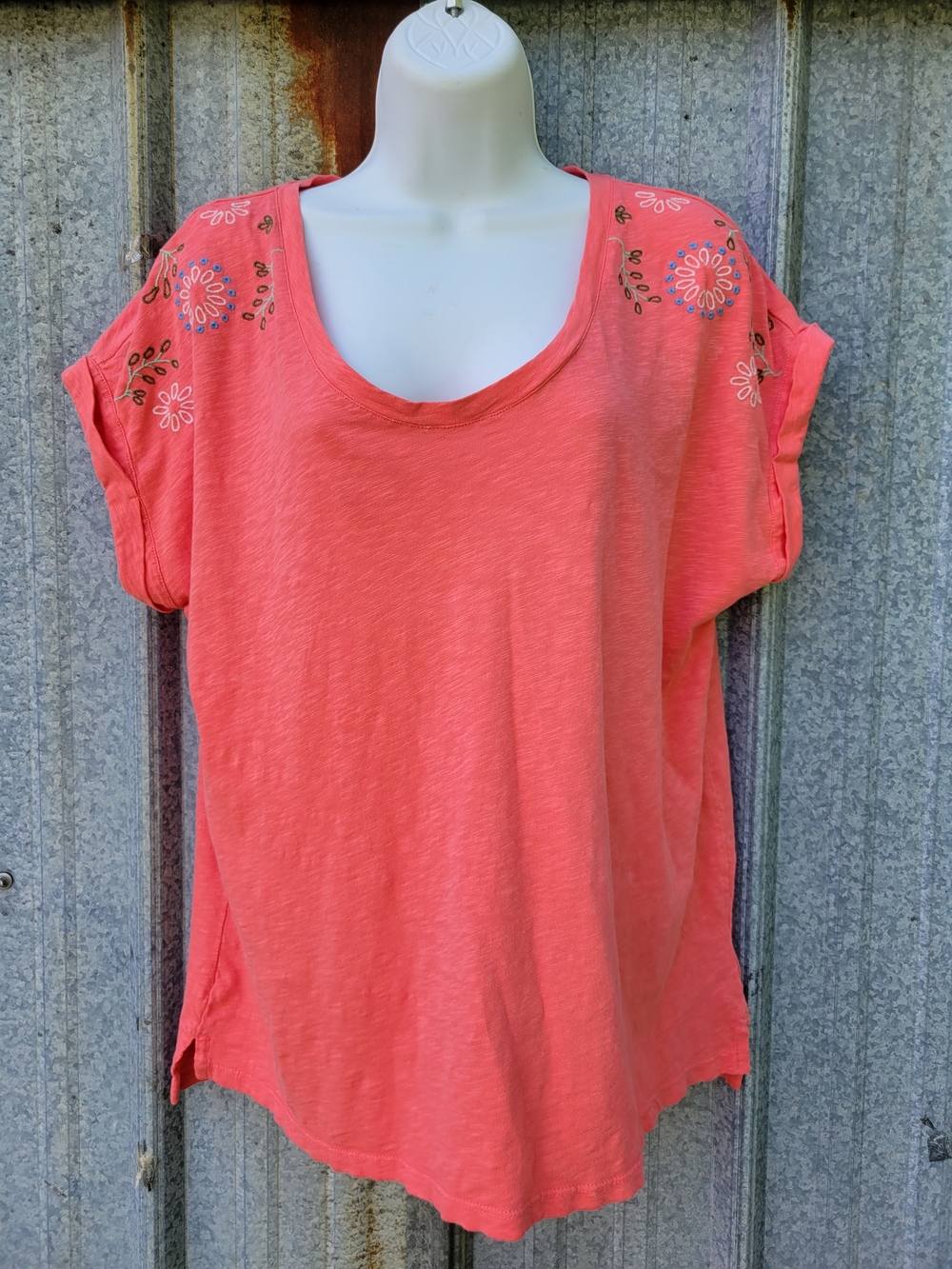Kim Rogers Coral Embroidered Short Sleeve Tee